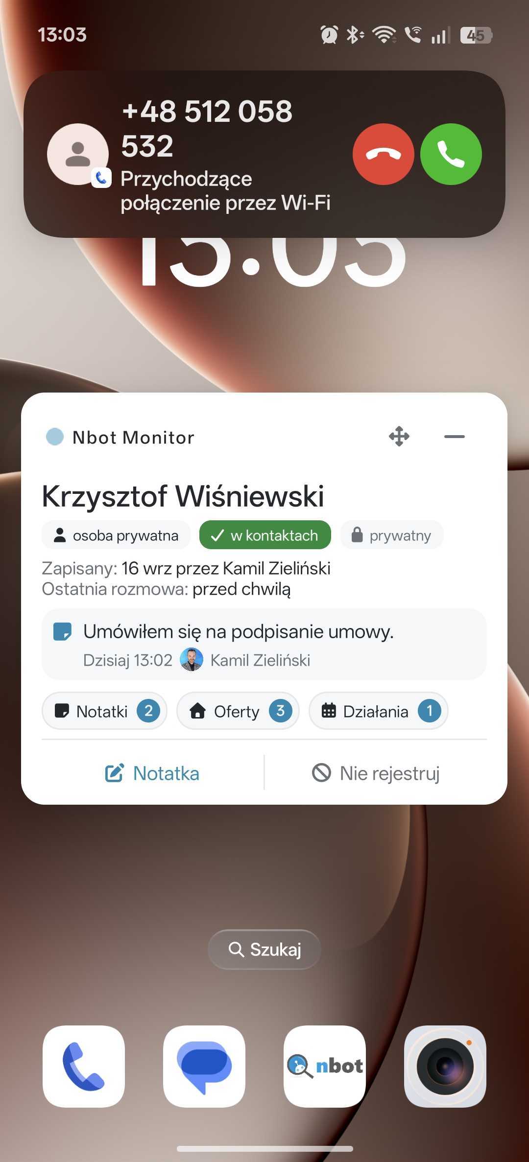 Widżet Nbot Monitor z danymi dzwoniącego podczas połączenia przychodzącego